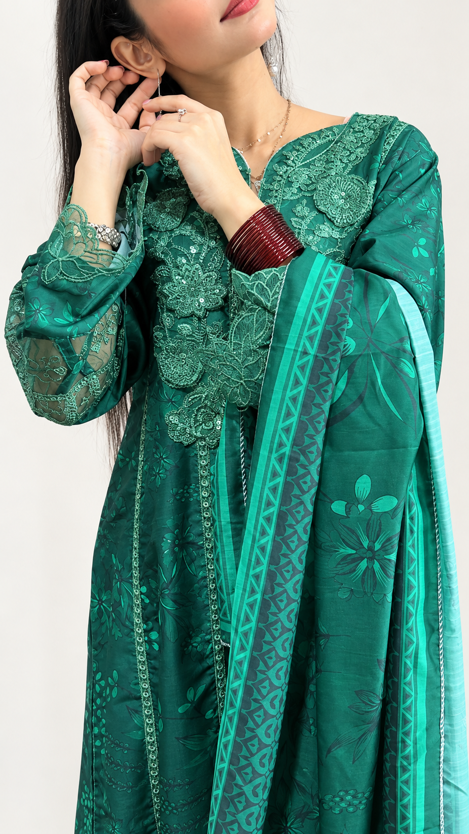 Emerald Green Embroidered 3-Piece Suit