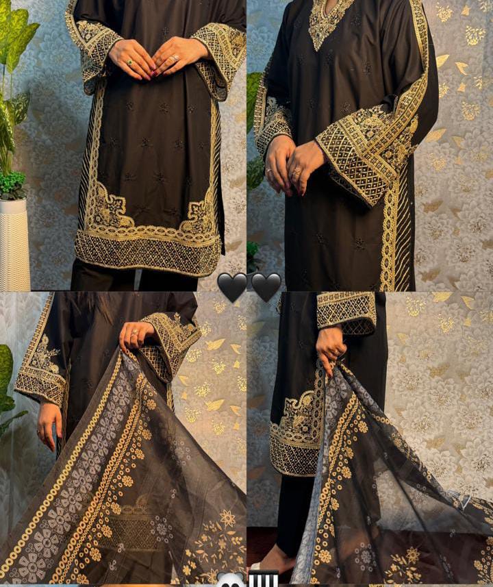 Black Luxury Embroidered 3-Piece Suit